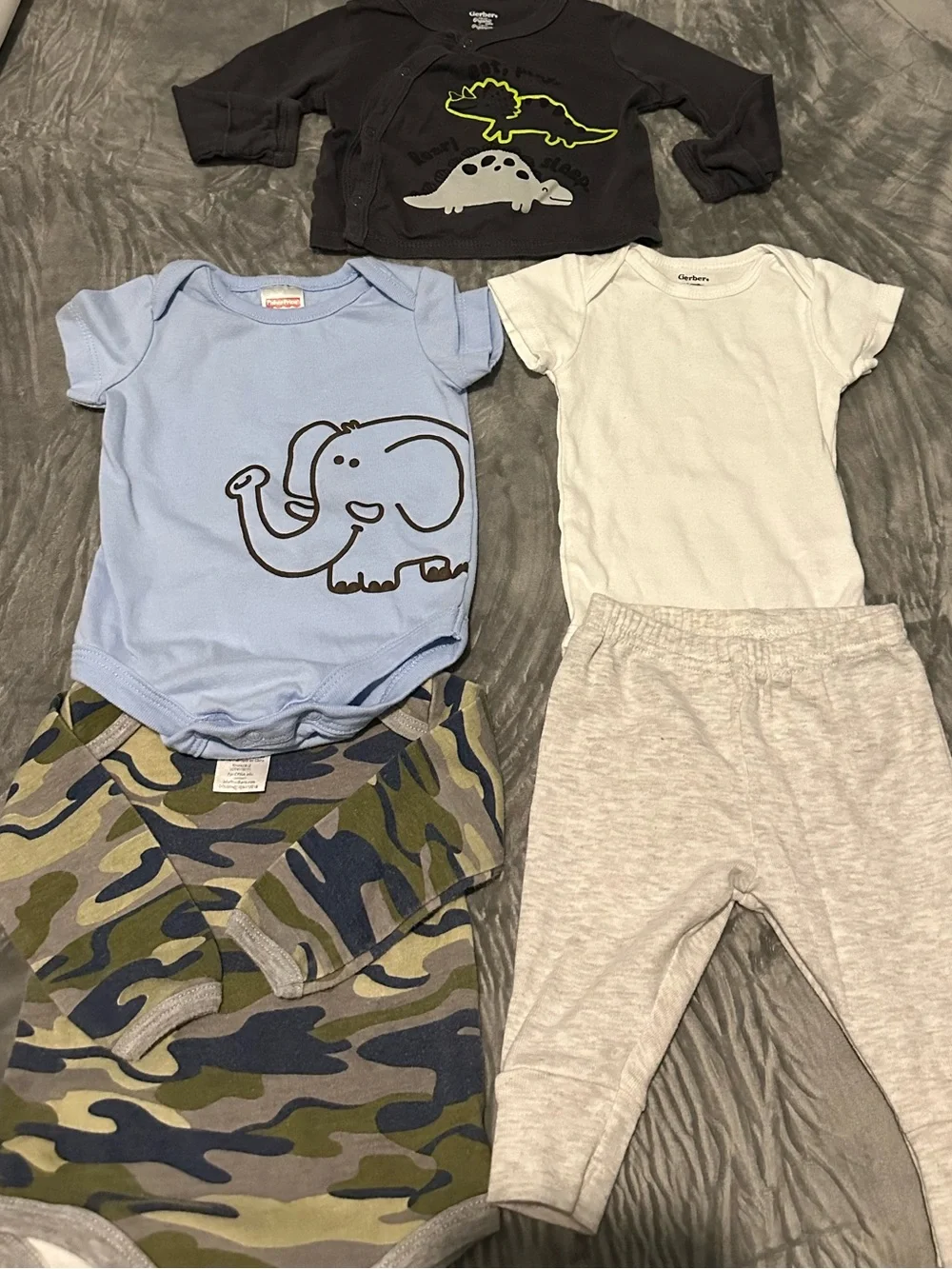 5/$25 0-3m baby bundle!